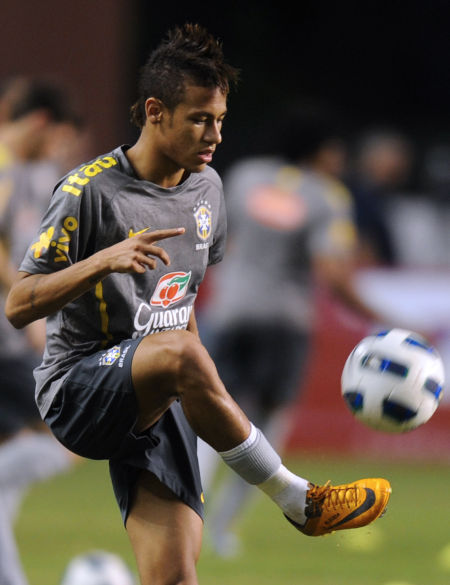 图赫尔：斯凯利在阿森纳首发和出场机会太少，奥赖利更具优势