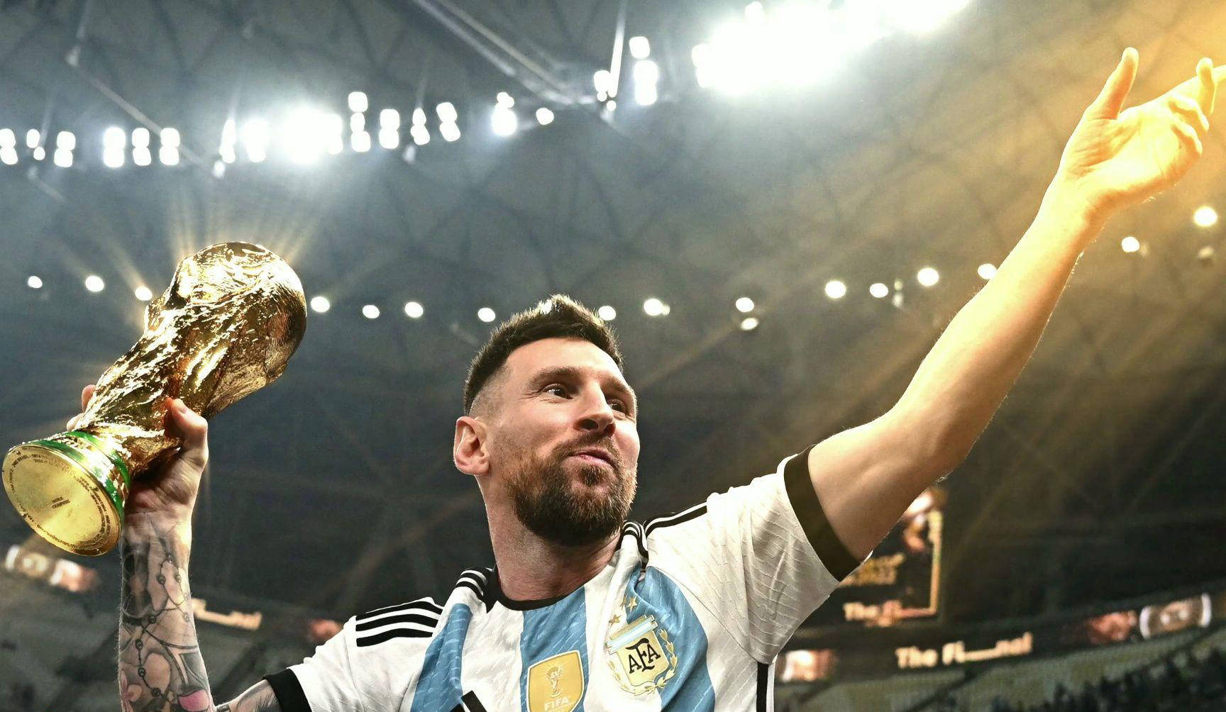 超高效率！里夫斯15投12中砍下38分8篮板