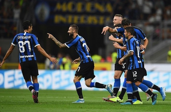 篮球篮网交易传闻不断，管理层保持沉默