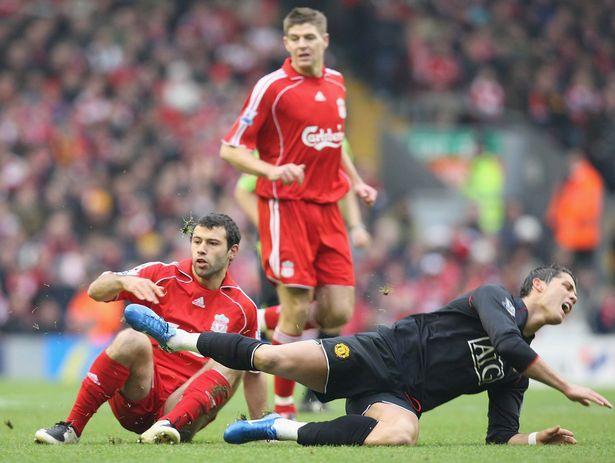 大博阿滕：我去巴萨得征得梅西的同意；夸他是谎言我喜欢C罗