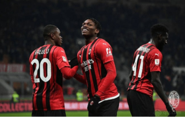 篮球火箭主力球员训练成果显著