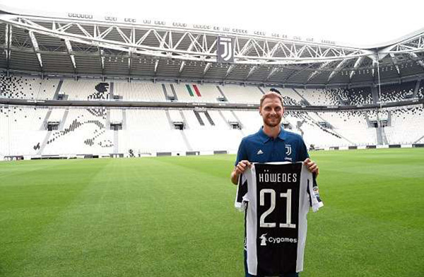 每日邮报：利物浦仍致力于与科纳特续约，皇马对其兴趣已降温