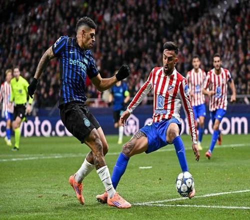 就要和你贴贴！曼联利物浦相爱相杀 积分死缠焦孟不离